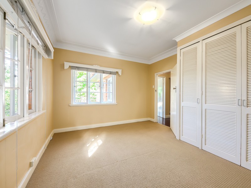 14 Tathra Street, Stafford QLD 4053