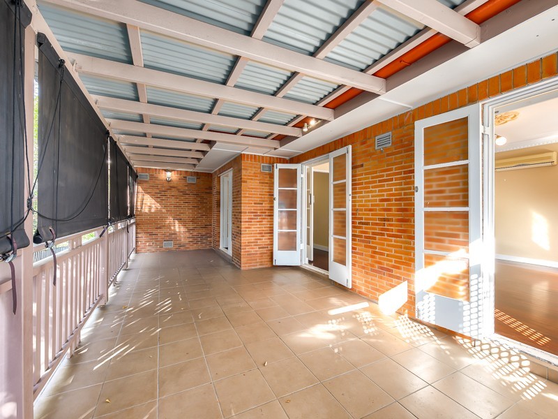 14 Tathra Street, Stafford QLD 4053