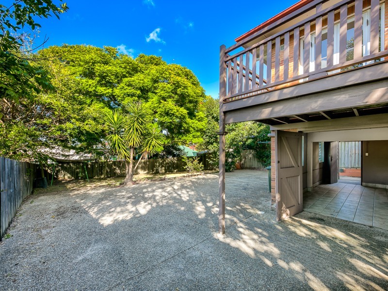 14 Tathra Street, Stafford QLD 4053