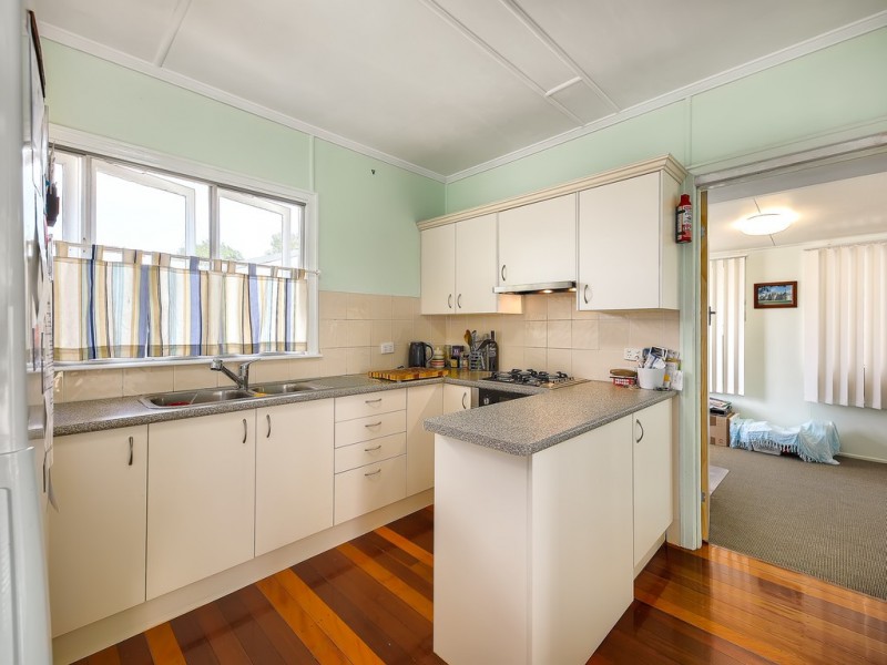 15 Doulein Street, Wavell Heights QLD 4012