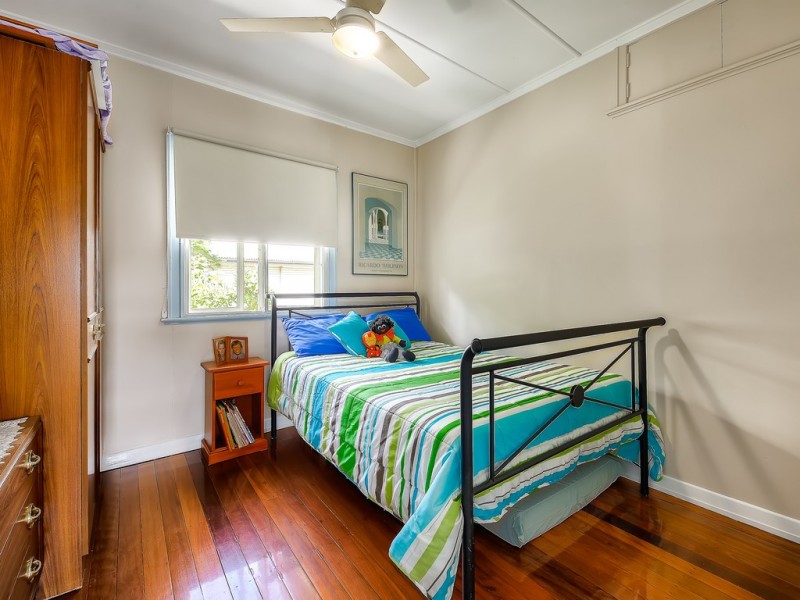 15 Doulein Street, Wavell Heights QLD 4012