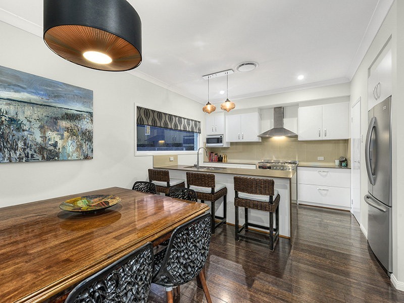 92 Eighth Ave, Grange QLD 4051