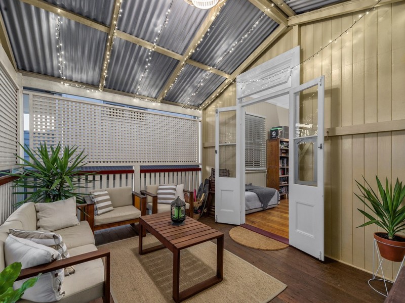 39 Emerald Street, Kedron QLD 4031