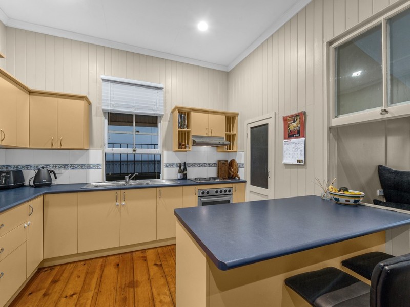 39 Emerald Street, Kedron QLD 4031