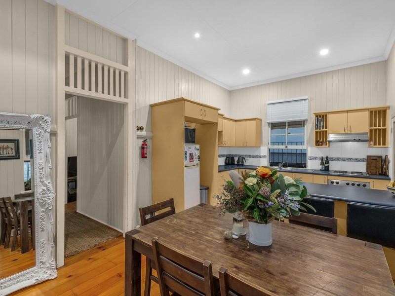 39 Emerald Street, Kedron QLD 4031