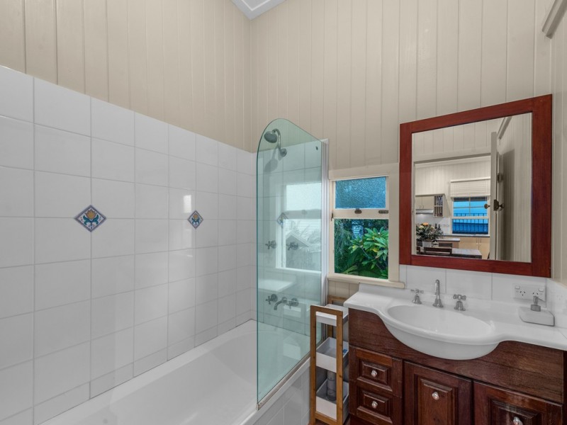 39 Emerald Street, Kedron QLD 4031