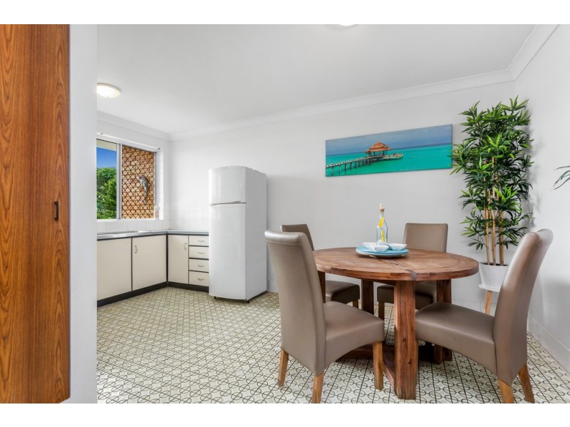 2/49 Groom Street, Gordon Park QLD 4031