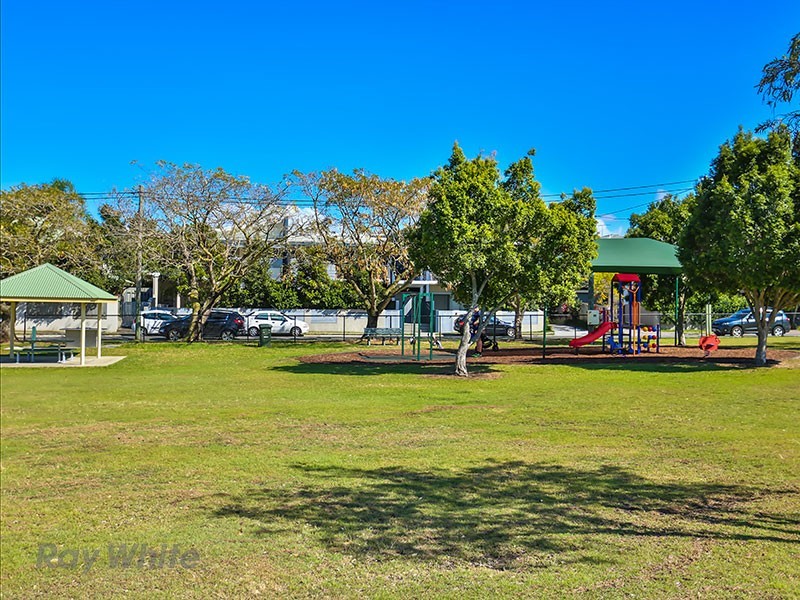 25 Buddina Street, Stafford QLD 4053