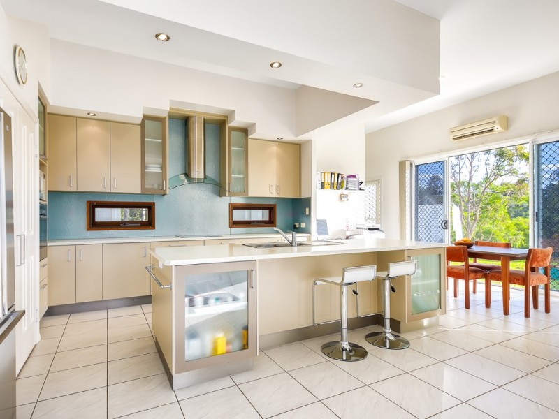 9 Bunya Lake Court, Bunya QLD 4055