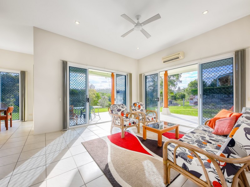 9 Bunya Lake Court, Bunya QLD 4055