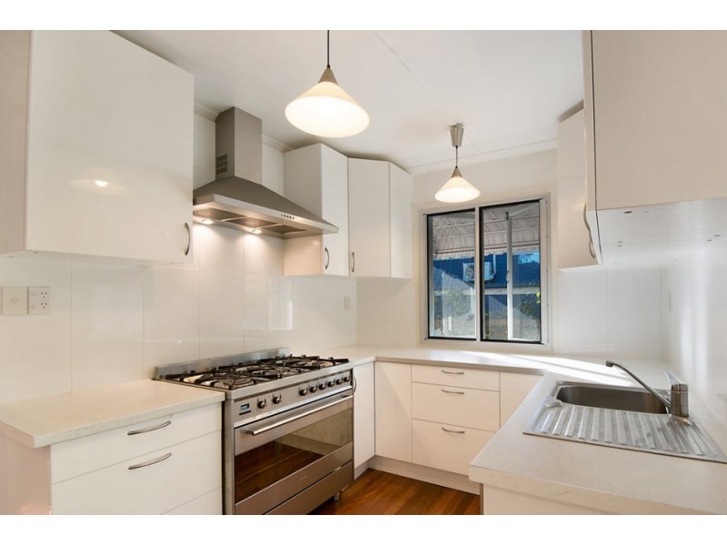 14 Aldwych Street, Stafford Heights QLD 4053