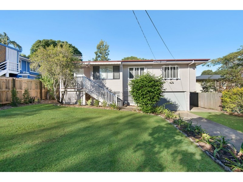 14 Aldwych Street, Stafford Heights QLD 4053