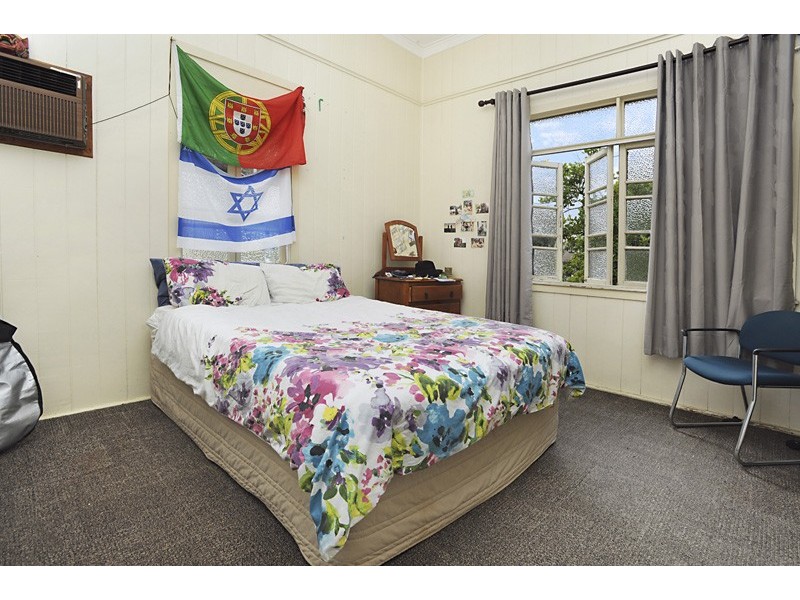 23 Overend Street, East Brisbane QLD 4169