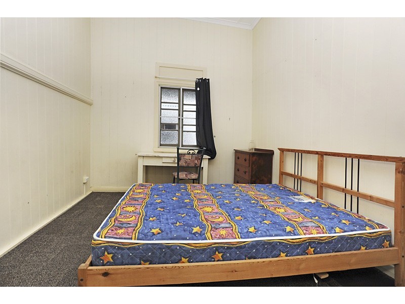 23 Overend Street, East Brisbane QLD 4169