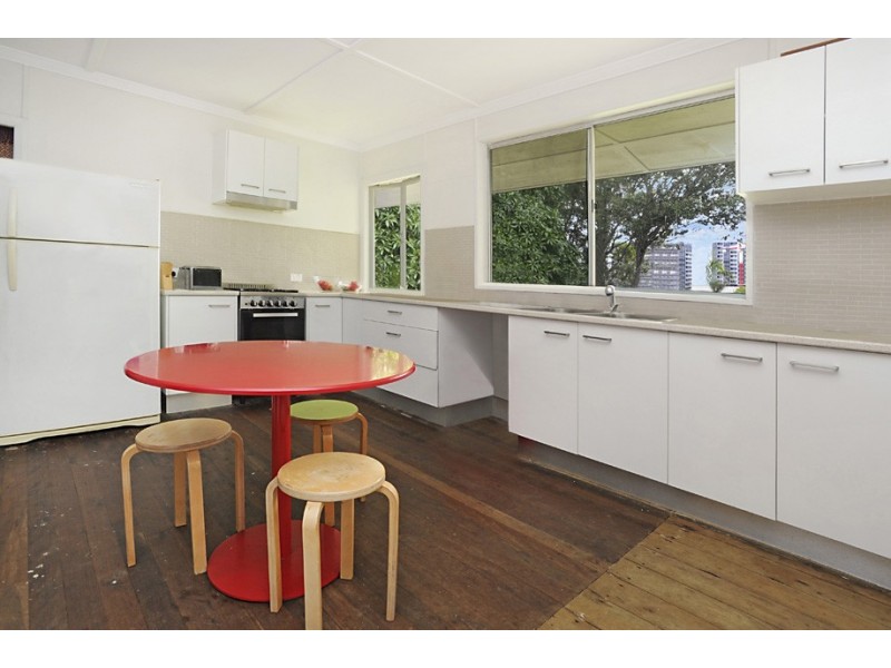 23 Overend Street, East Brisbane QLD 4169