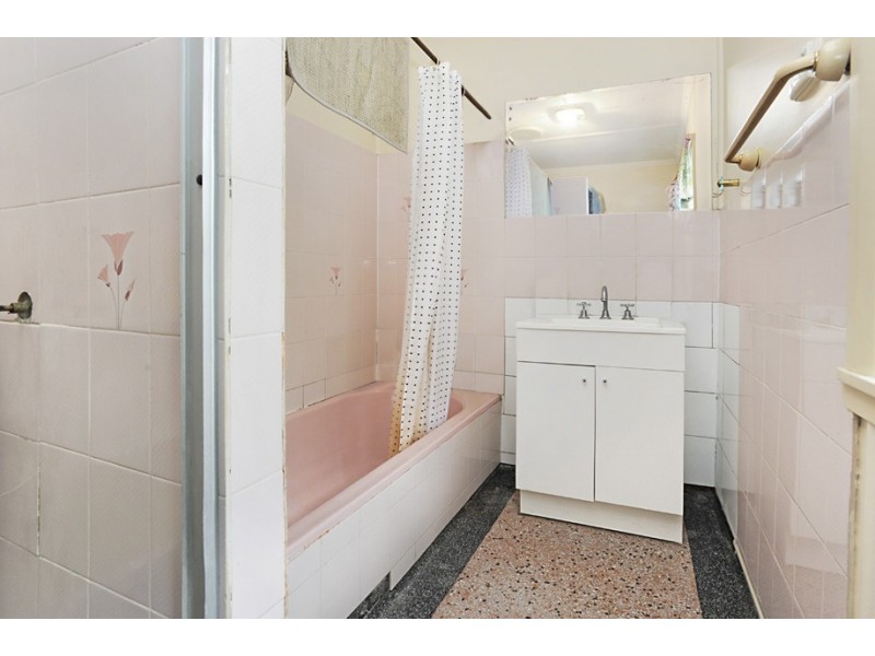 23 Overend Street, East Brisbane QLD 4169