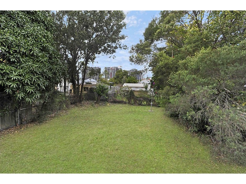 23 Overend Street, East Brisbane QLD 4169