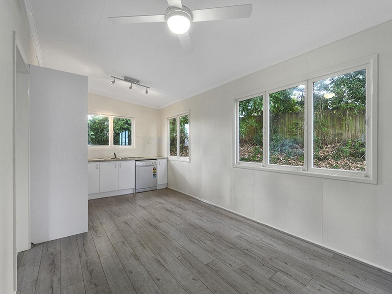 57 Days Road, Grange QLD 4051