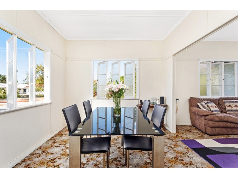 10 Balal Street, Stafford QLD 4053