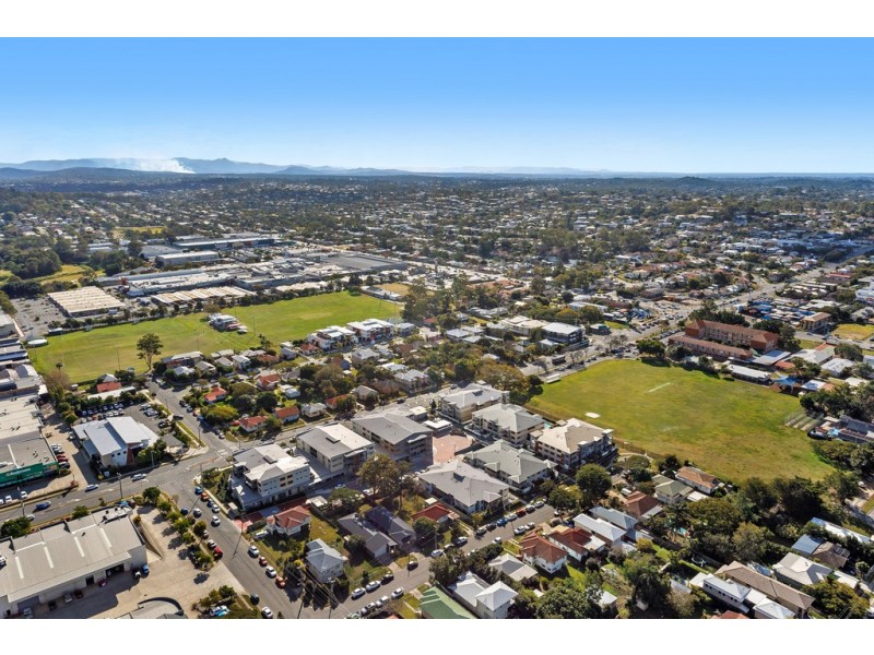 10 Balal Street, Stafford QLD 4053