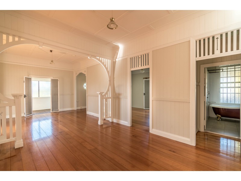 15 Hooker Street, Windsor QLD 4030