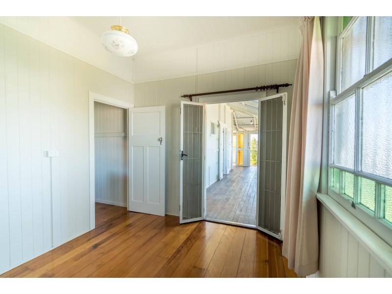 15 Hooker Street, Windsor QLD 4030