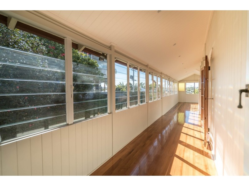 15 Hooker Street, Windsor QLD 4030