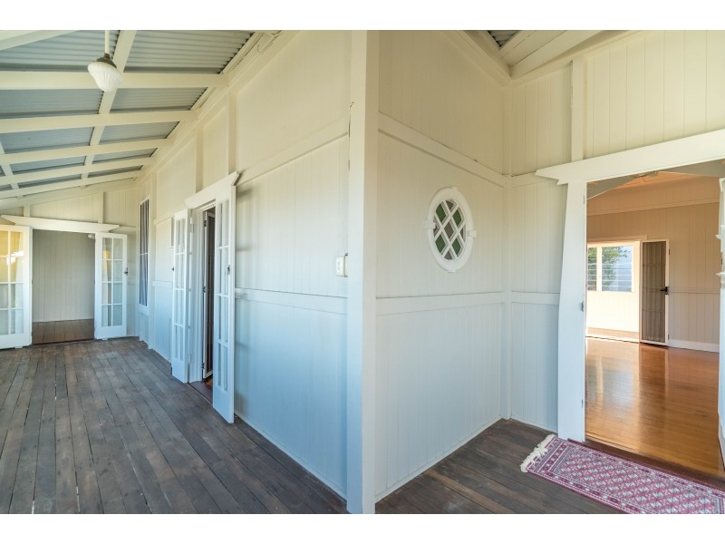 15 Hooker Street, Windsor QLD 4030