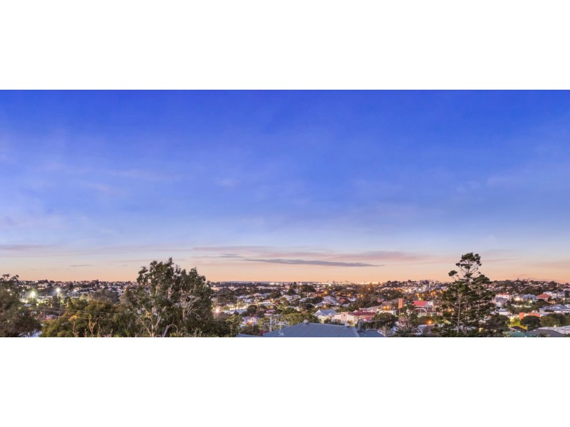 91 Lansdowne Street, Newmarket QLD 4051