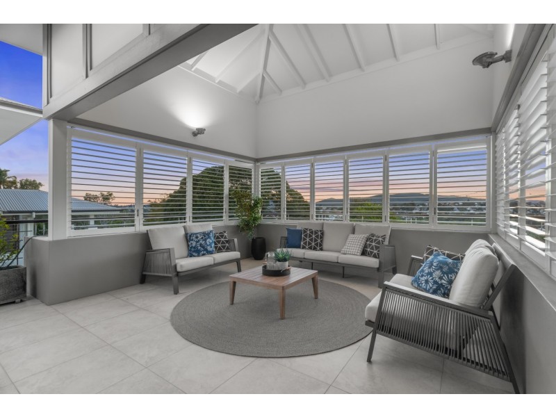 91 Lansdowne Street, Newmarket QLD 4051