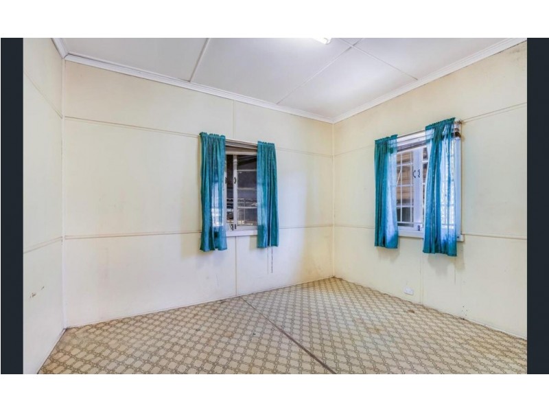 12 Calga Street, Wavell Heights QLD 4012