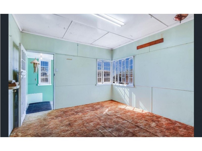 12 Calga Street, Wavell Heights QLD 4012
