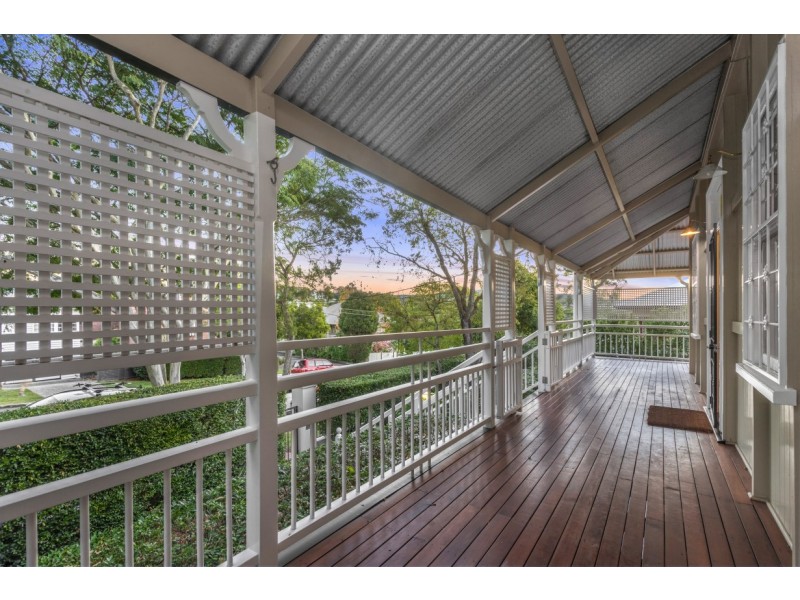 27 Farrington Street, Alderley QLD 4051