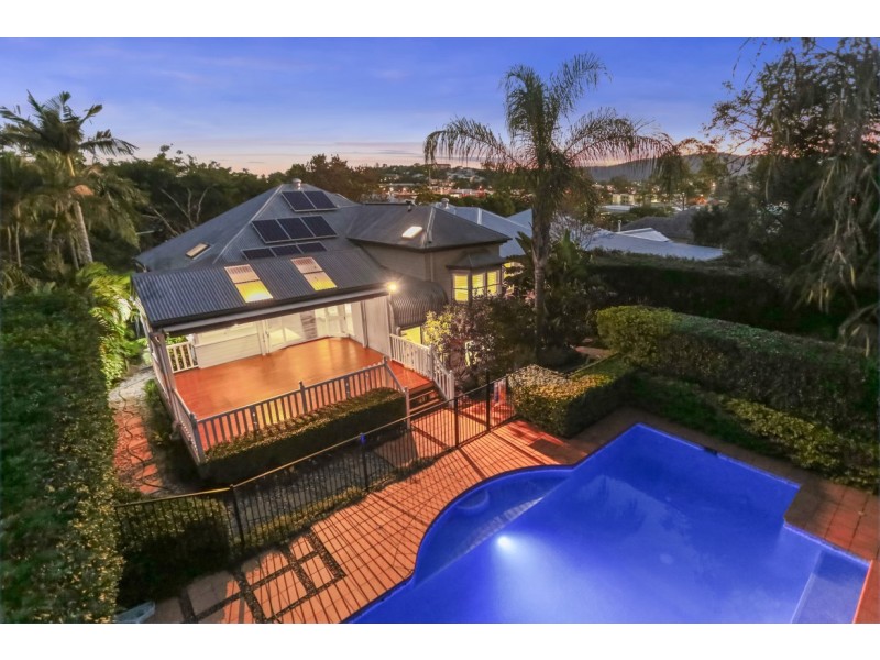 27 Farrington Street, Alderley QLD 4051