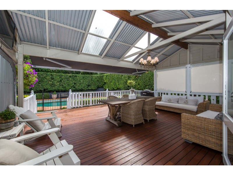 27 Farrington Street, Alderley QLD 4051