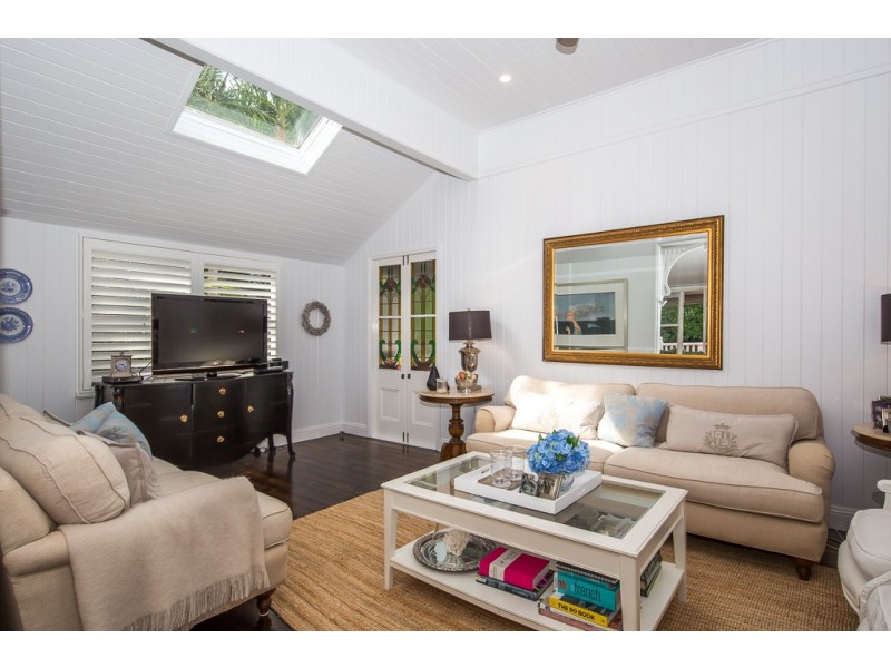 27 Farrington Street, Alderley QLD 4051