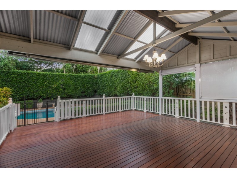 27 Farrington Street, Alderley QLD 4051