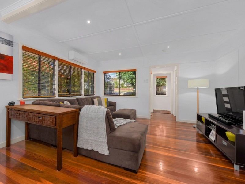 101 Armfield Street, Stafford QLD 4053