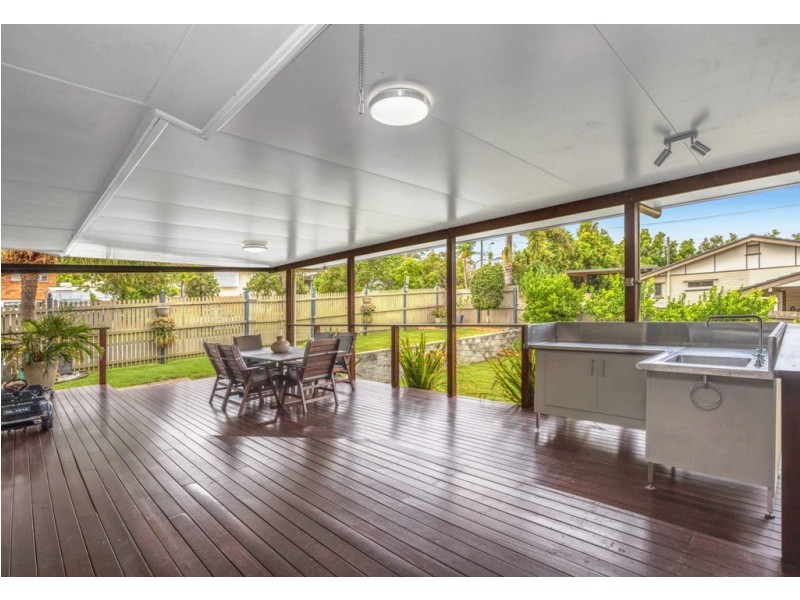 10 Blenheim Street, Chermside West QLD 4032