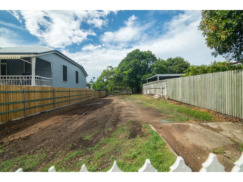 9 Alderson Street, Newmarket QLD 4051