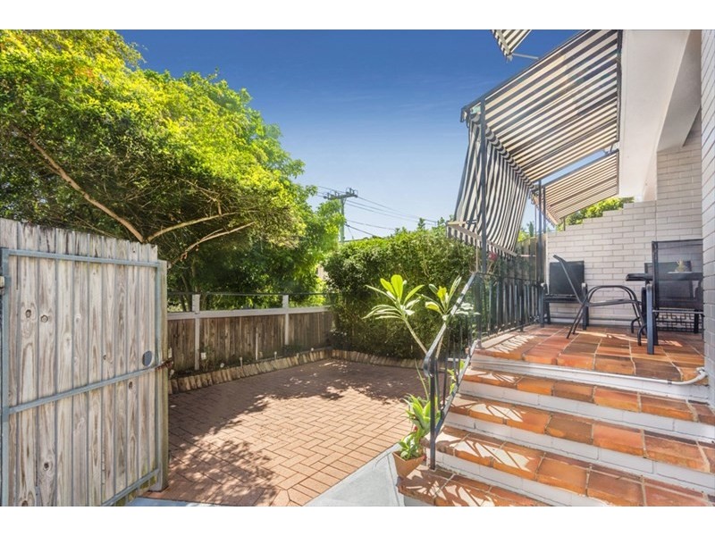 2/29 Montpelier Street, Clayfield QLD 4011