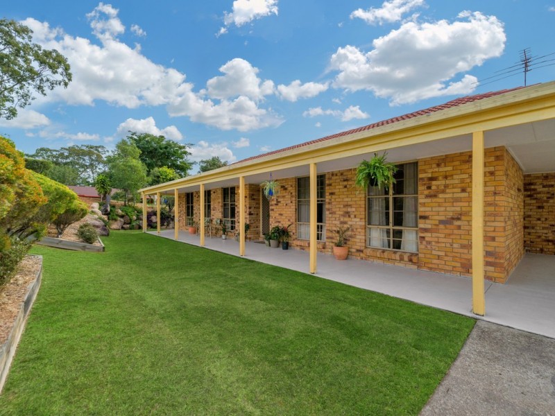 53 Leonarda Drive, Ferny Hills QLD 4055