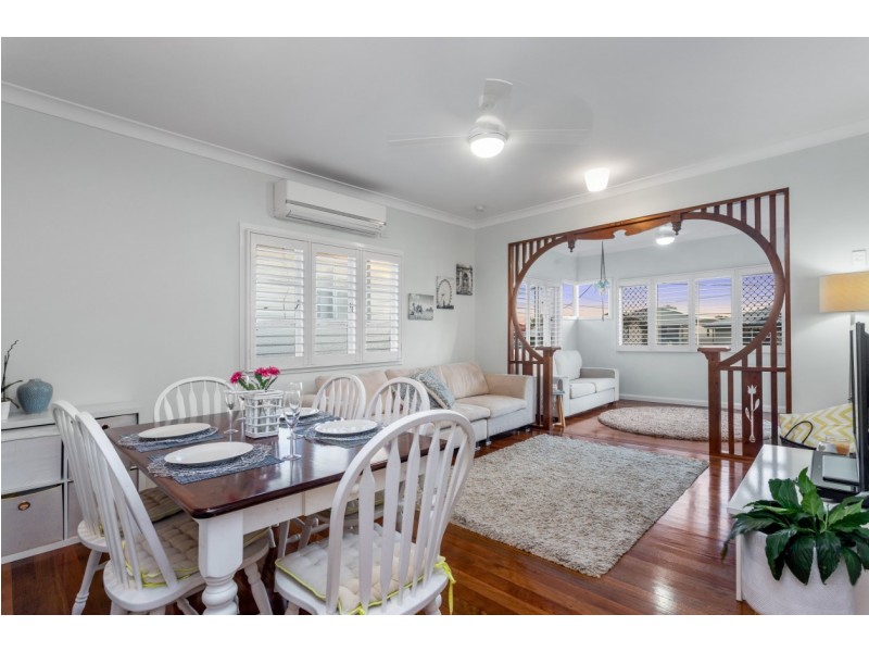 18 Sydney Street, Kedron QLD 4031