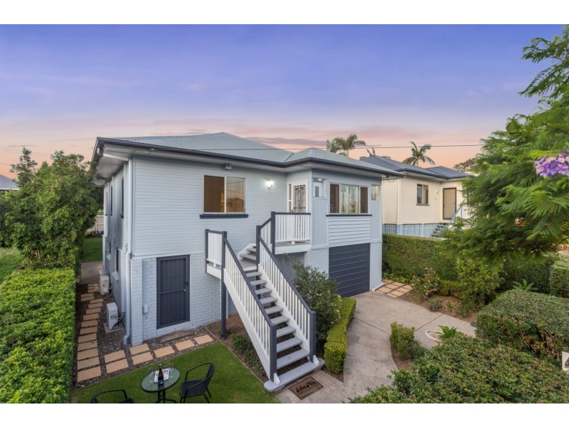 18 Sydney Street, Kedron QLD 4031