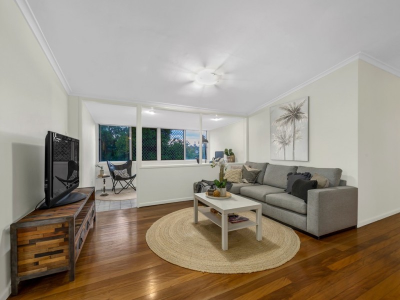 192 Kitchener Road, Kedron QLD 4031