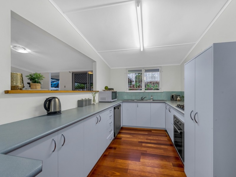 192 Kitchener Road, Kedron QLD 4031