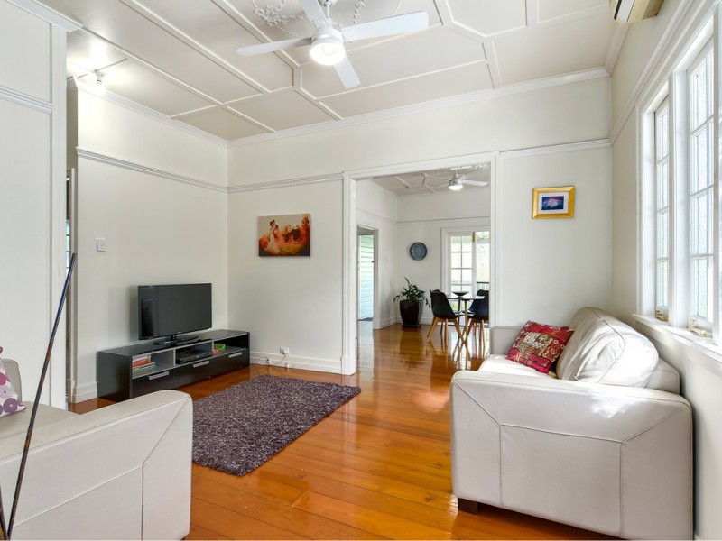 32 Stoneleigh Street, Albion QLD 4010