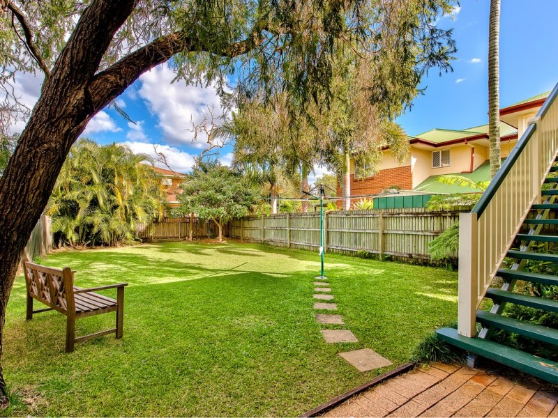 32 Stoneleigh Street, Albion QLD 4010