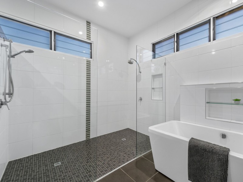 155 Kitchener Road, Kedron QLD 4031