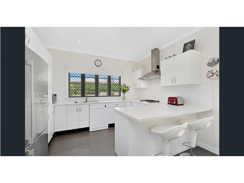 12 Primrose Street, Grange QLD 4051